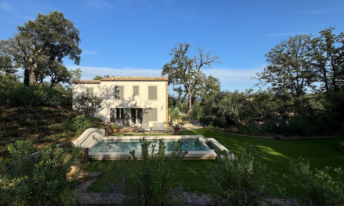 Cogolin House | Renovated country house with large garden and swimming pool, quiet location, ideal for families