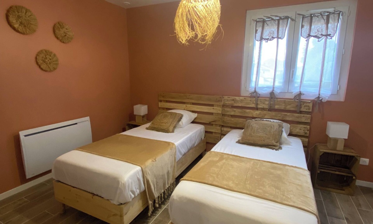 Fos-sur-Mer House | Renovated house with garden for 8 people in Fos sur Mer