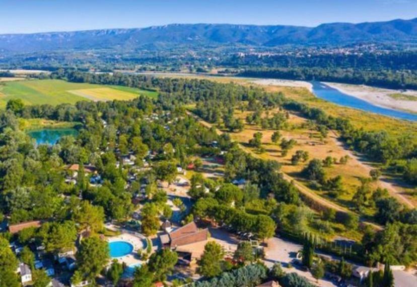 La Roque-d'Antheron Other | Séjour inoubliable en Provence, camping 3 étoiles