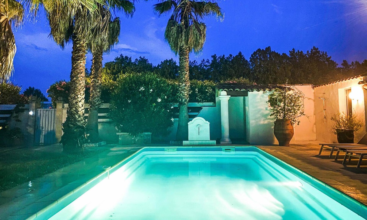 Molleges House | Spacious, idyllic vacation home with pretty outdoor area and great pool.