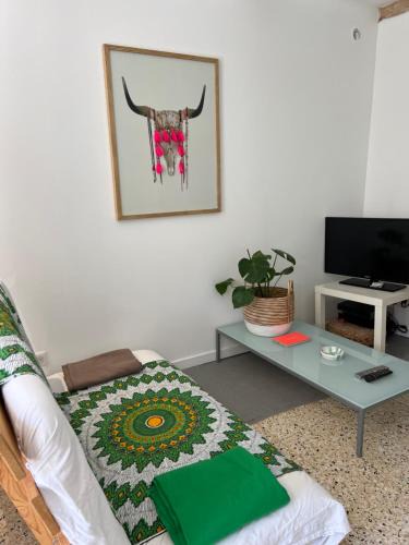 La Bastidonne Apartment | Studio Chambre voutée en Provence