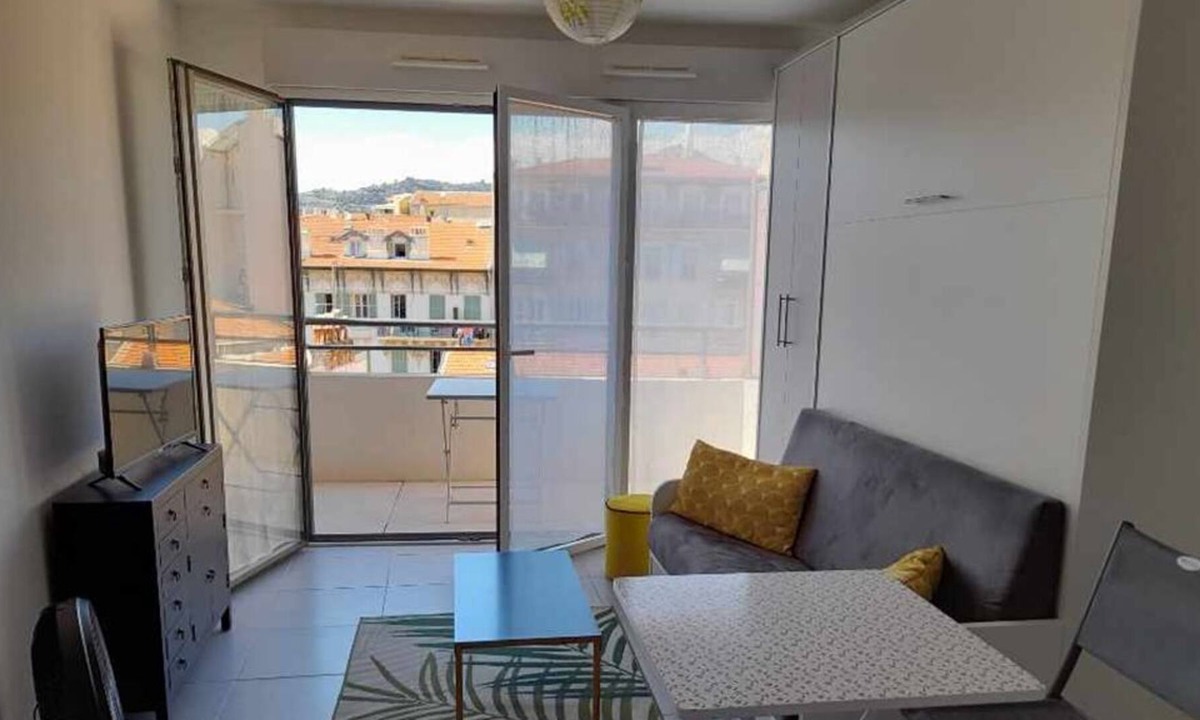 Liberation Apartment | Studio