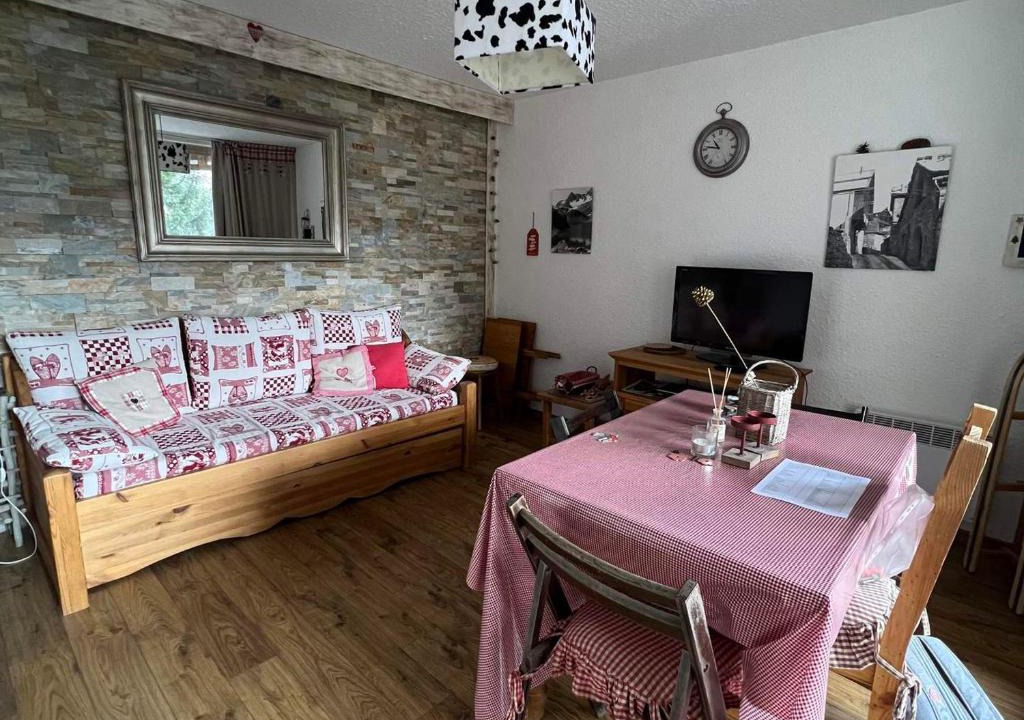 Pra Loup Apartment | Studio Pra-Loup, 1 pièce, 4 personnes - FR-1-165A-87