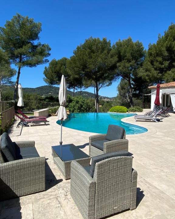 Le Beausset Bed & Breakfast | Une Pause en Provence