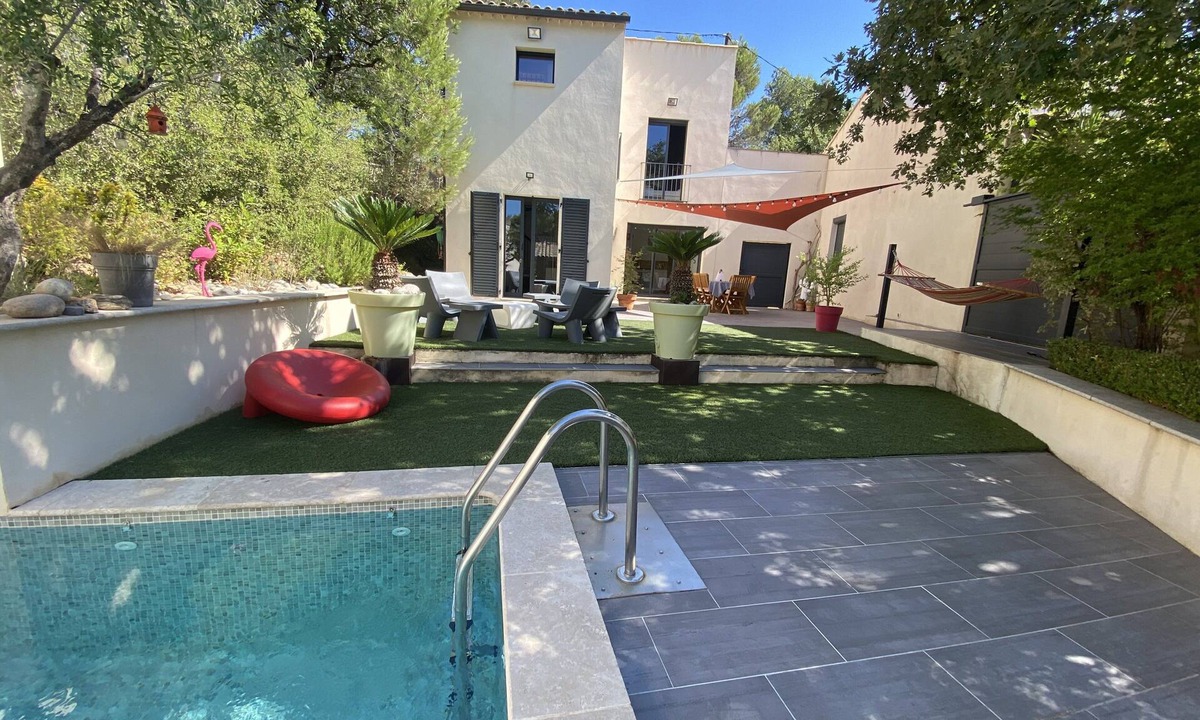 Mondragon Villa | Vacation villa * Provence- Vaucluse all comfort, private heated pool