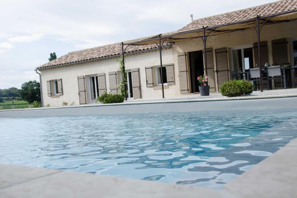 Mondragon Villa | Villa climatisée avec piscine CHAUFFÉE au cœur du massif d'Uchaux , calme absolu !