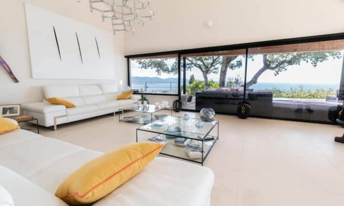 Cap Benat Villa | Villa D'architecte, Domaine Privé du Cap Bénat