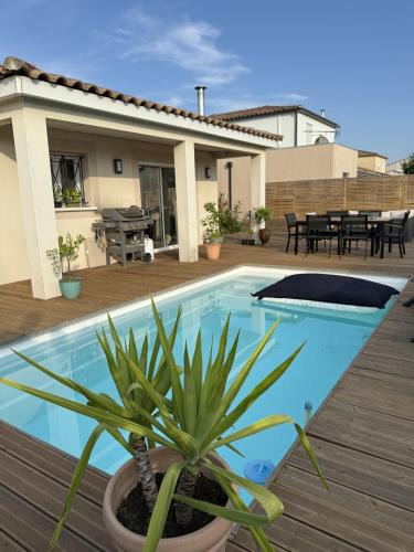 Garons House | Villa Gina