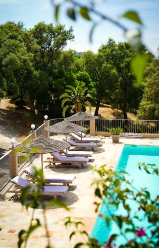 Bormes-Les-Mimosas Bed & Breakfast | Villa Nais B&B