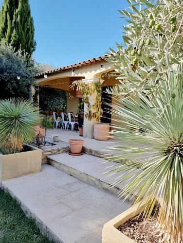 Pierrevert House | Villa OASIS en Provence Luberon Pierrevert
