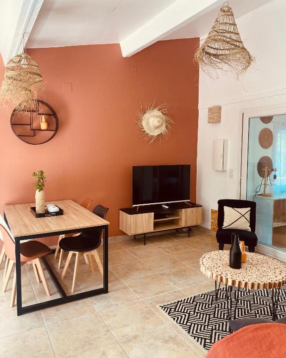 Saint-Cannat House | Villa Terracota en campagne avec jardin