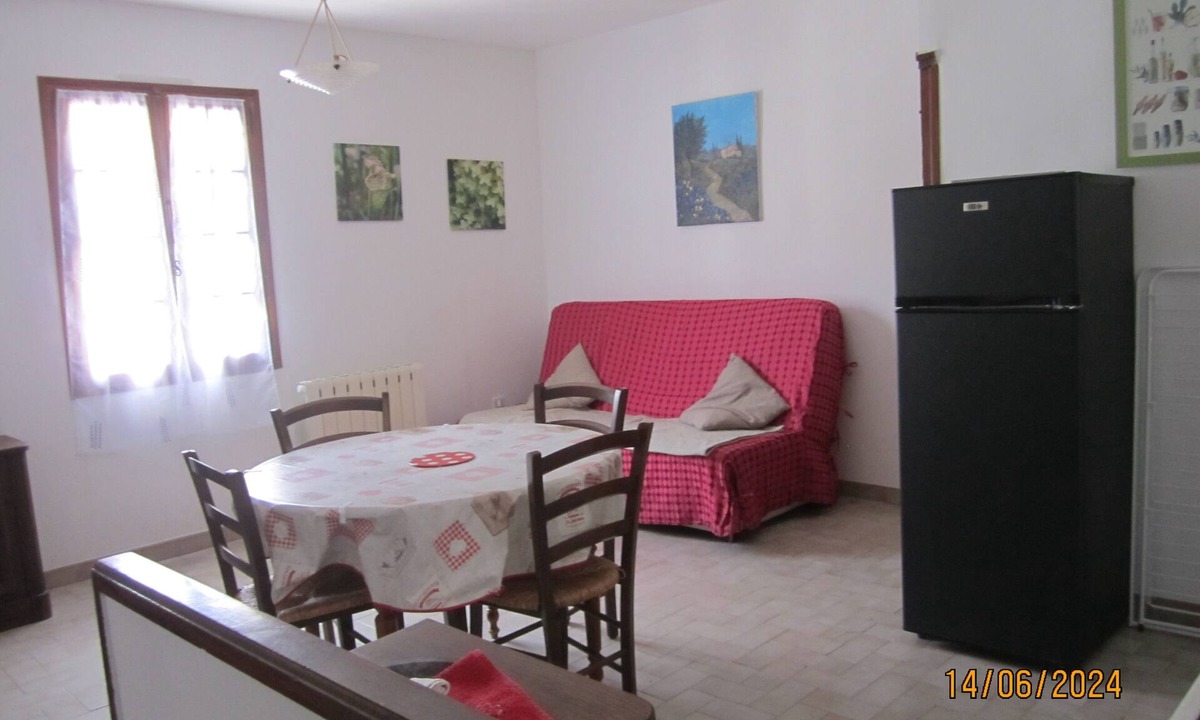 Saint-Saturnin-les-Apt House | Village house in the historic center of Saint Saturnin les Apt
