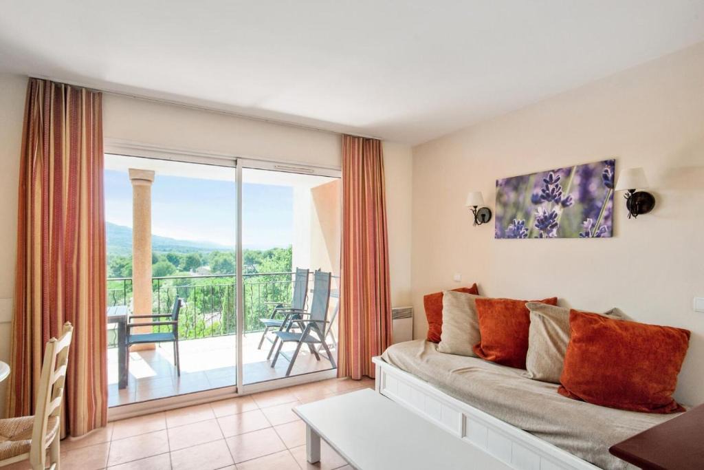 Pont Royal Apartment | Village Pont Royal en Provence - maeva Home - 3 pièces 6 personnes Prestige MAE-6049