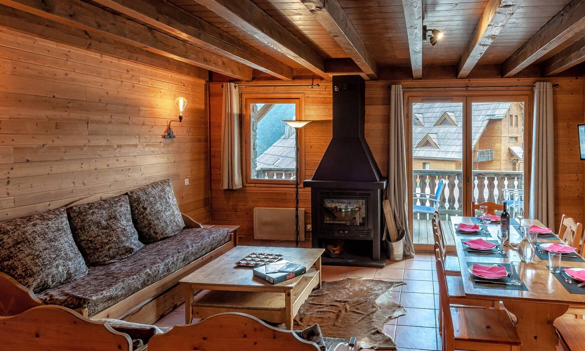 Pra Loup Ski Chalet | Wooden chalet with 3 bedrooms in Pra Loup