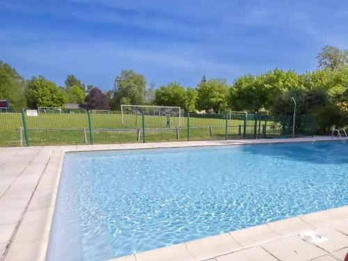 Lestelle-Betharram Ski Chalet | ZEcamping 3 étoiles piscine animaux acceptés