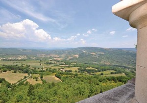 1 bedroom accommodation in Viens