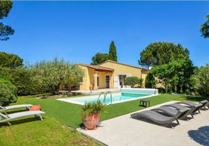 2 bedroom accommodation in Cabannes