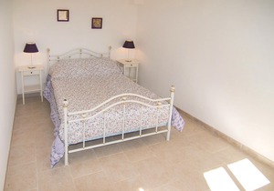2 bedroom accommodation in Le Sambuc