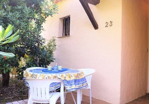 2-room apartment with parking near the beach