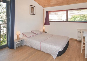 4 bedroom accommodation in Pujaut