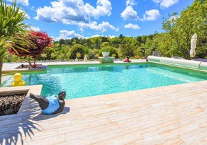 5 bedroom accommodation in Murs