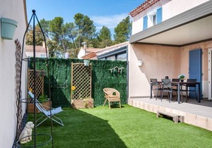 90 m² House ∙ 2 bedrooms ∙ 3 guests