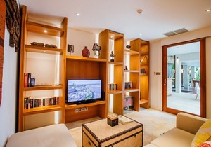Absolute 1 Bedroom Beach Front Villa in Pabean Beach;