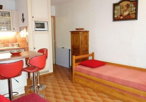 Apartment Le Lido in Saint Cyr sur mer Les Lecques - 2 persons, 1 bedrooms