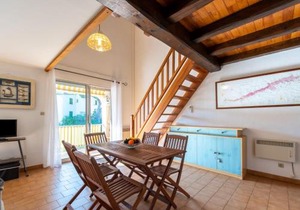 Apartment Les Lantanas-1 by Interhome