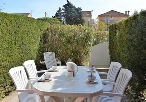 Appartement Le Lavandou, 2 pièces, 6 personnes - FR-1-251-28