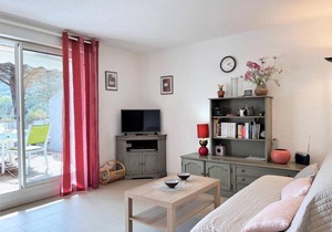 Appartement Le Lavandou, 3 pièces, 6 personnes - FR-1-251-131