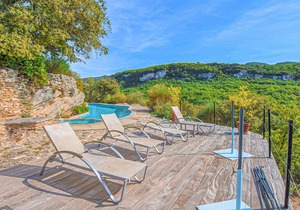 Awesome home in Bonnieux with sauna