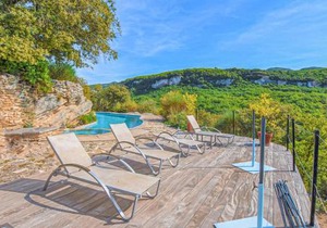 Awesome Home In Bonnieux With Sauna