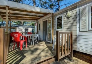 Campsite La Pinède in Provence * - Mobil Home Sauge Plus 4 Rooms 6 People Air Conditioned + TV