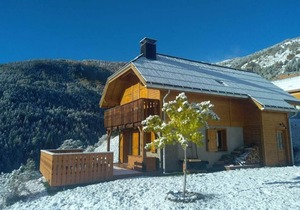 Chalet, view mountain, terrace, fireplace or stove, tv, ski locker, 110m², Pra Loup