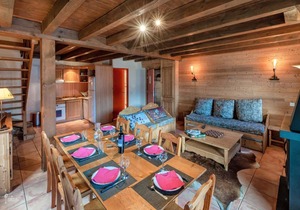 Chalet, view valley, terrace, fireplace or stove, tv, ski locker, 80m², Pra Loup