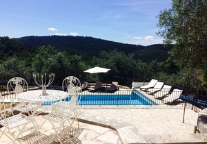 Claviers - private holiday villa with south facing pool & terraces