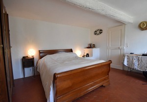 Farmhouse, with large pvt pool in Provence