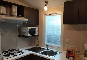 Flower Camping La Rivière * - Mobil-Home Comfort 29m2 (2 bedrooms) + covered terrace 5 people
