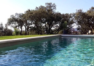 Gordes - Luberon - Provence: Superb air-conditioned villa, heated swimming pool, quiet