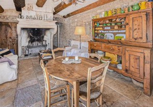 Gorgeous Home In Bonnieux With Sauna