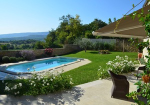 GOULT Luberon superb air-conditioned village house exceptional view swimming pool