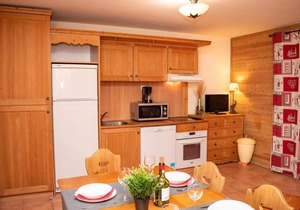 Ground floor, view mountain, balcony, parking, tv, ski locker, 43m², Pra Loup