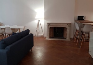 Luxury apartment in the heart of the historic center
