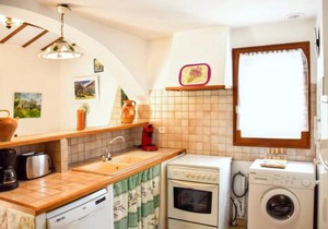 Maison confortable à La Roche-sur-le-Buis avec piscine partagée