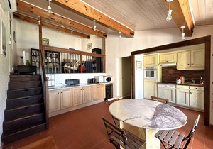 Mazet climatisé for 6 people with private pool and tennis courts in La Londe les Maures