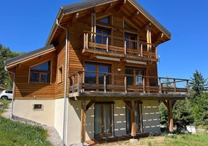 Modern chalet 4 bedrooms, south terrace, parking, Pra Loup