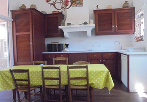 Porquerolles village house garden 3 ch. air conditioned 3 bathrooms