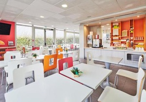 Premiere Classe Avignon Parc Des Expositions