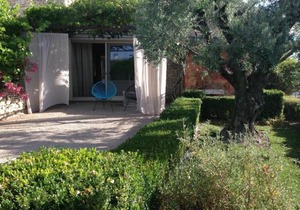PROVENCEguesthouse L'Agace